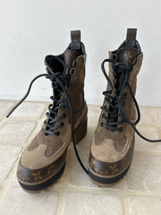 Louis Vuitton Boots (Pre-owned)