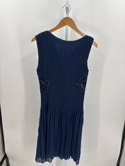 Veeca Size M Dresses (Pre-owned)