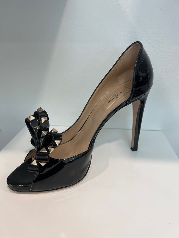 Valentino Size 40 Shoes (Pre-owned)