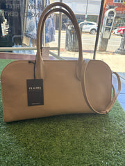 Claudia Handbags (Pre-owned)