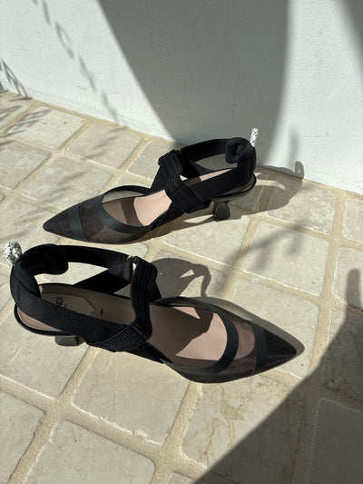 Fendi Size 40 Shoes (Pre-owned)