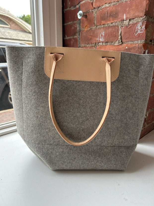 Graf Lantz Handbags (Pre-owned)