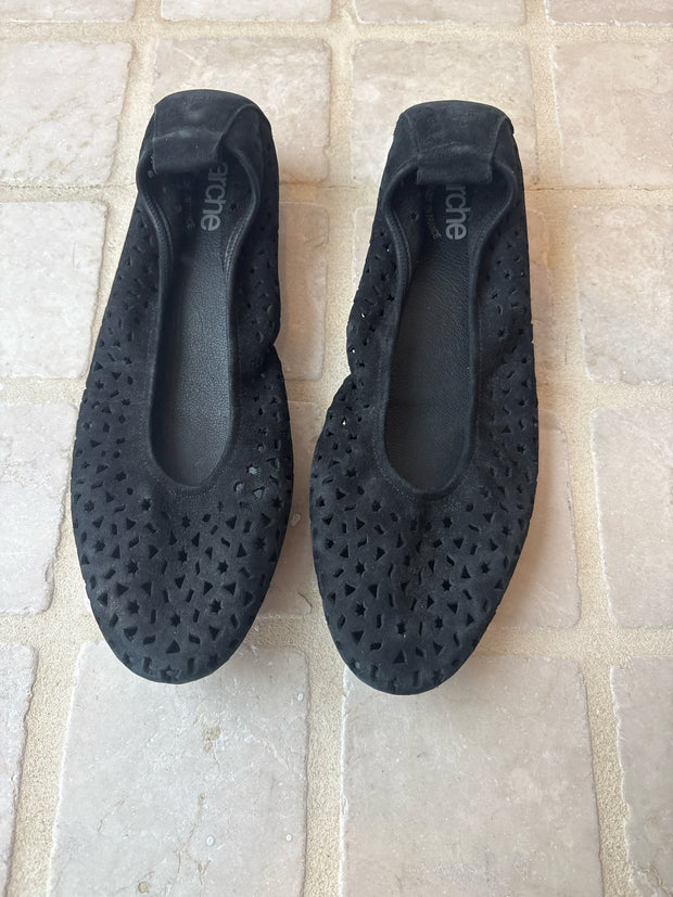 Arche Size 40 Shoes (Pre-owned)