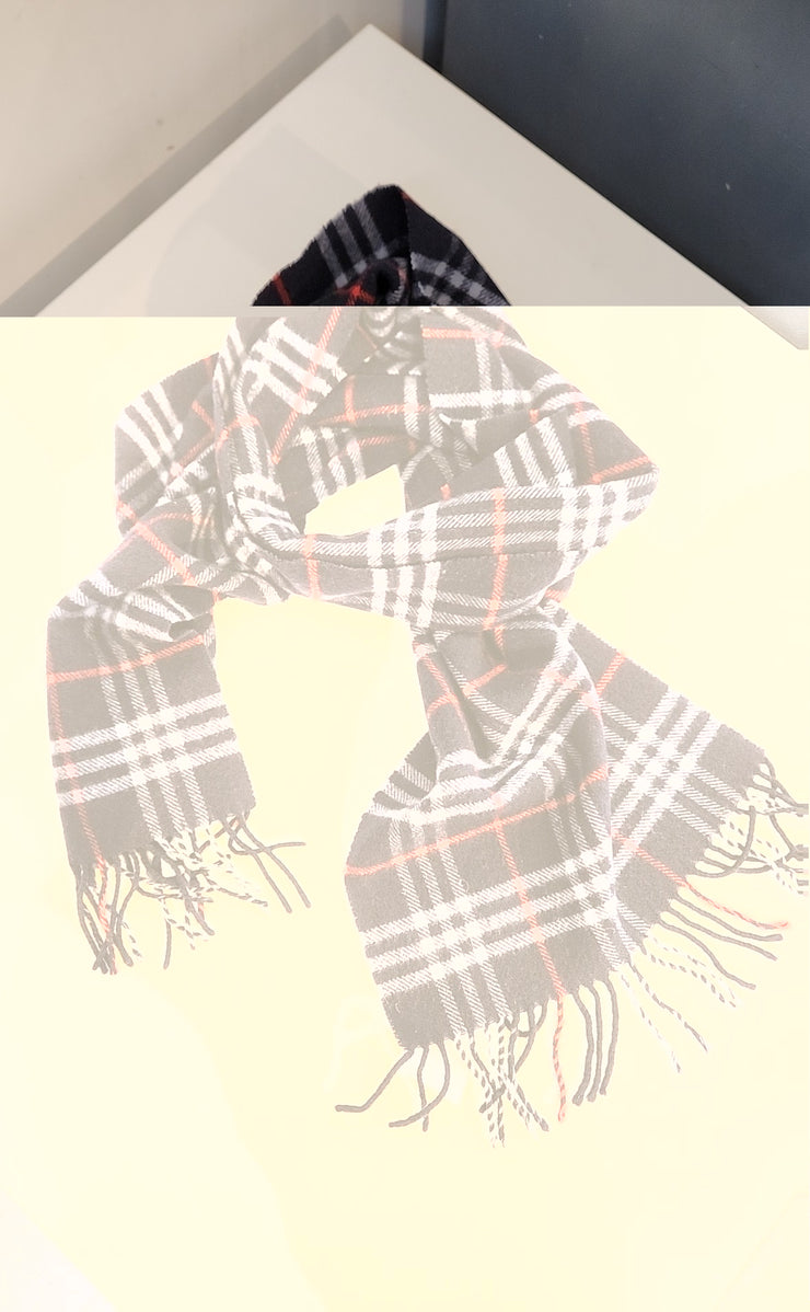 Burberry Scarves (Pre-owned)