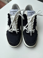 Chanel Size 39 Sneakers (Pre-owned)