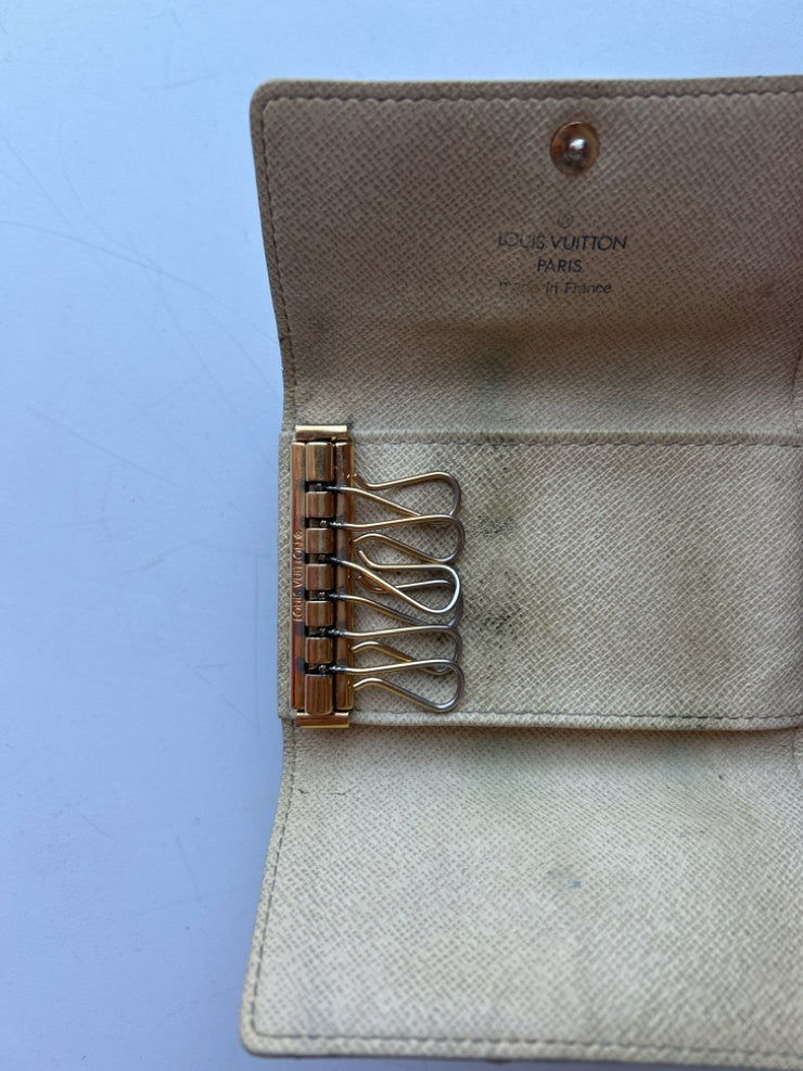 Louis Vuitton Wallets (Pre-owned)