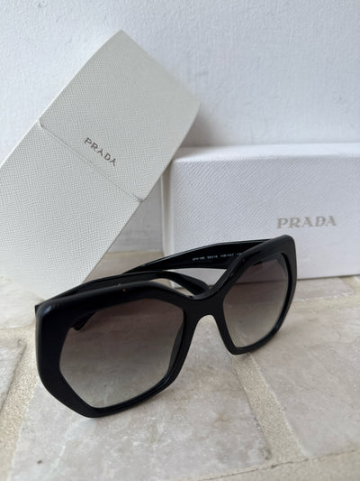 Prada Sunglasses (Pre-owned)