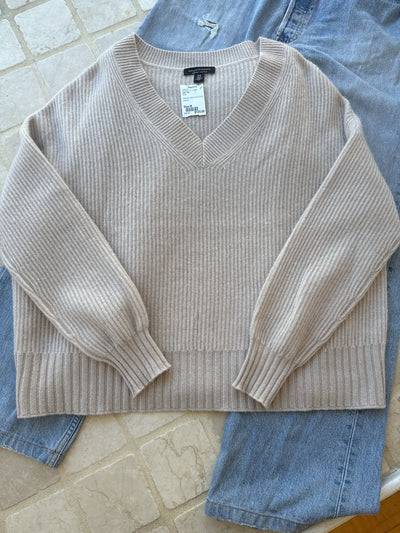 Saks Fifth Avenue Sweaters (Pre-owned)