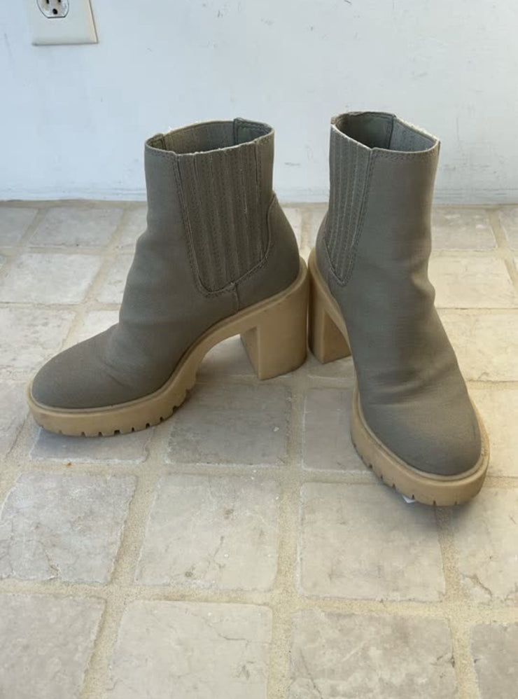 Dolce Vita Size 6.5 Boots (Pre-owned)