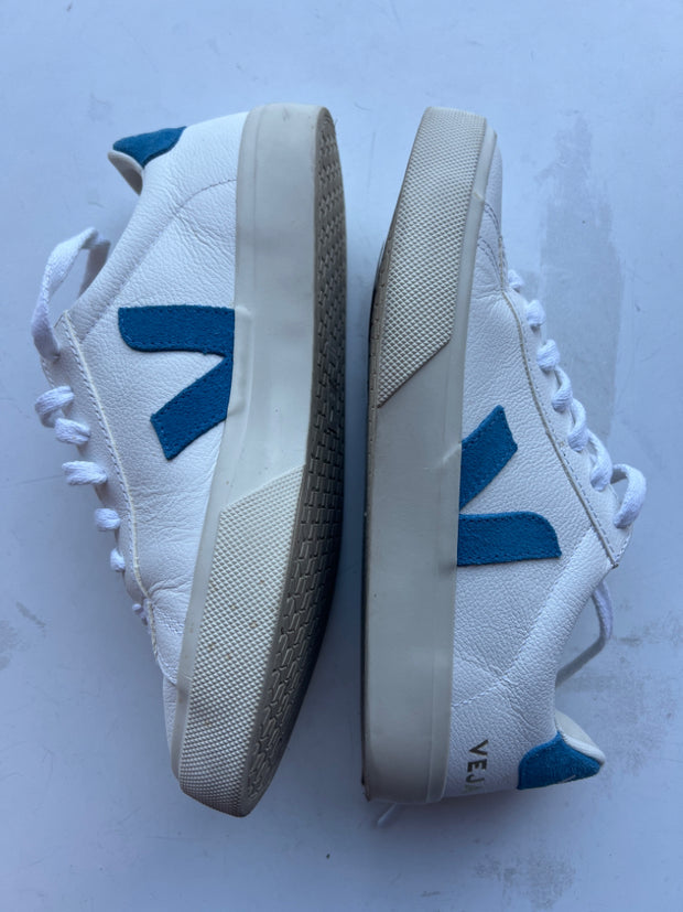 Veja Size 7 Sneakers (Pre-owned)