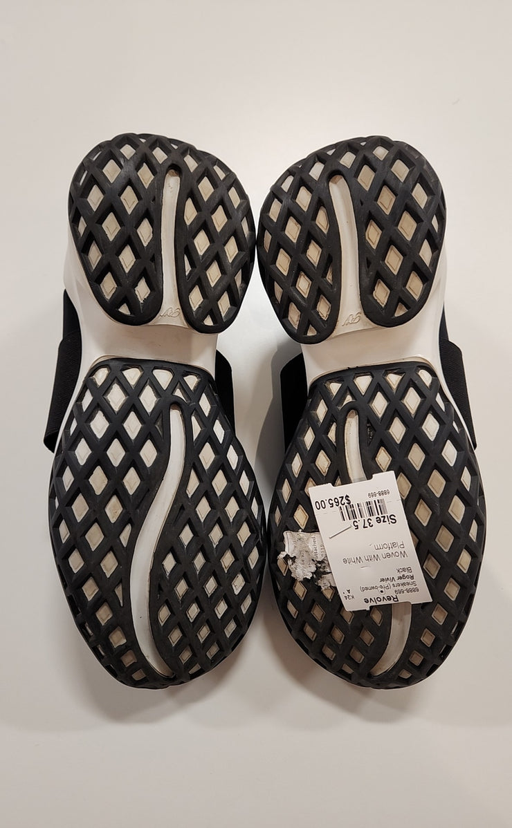 Roger Vivier Size 37.5 Sneakers (Pre-owned)