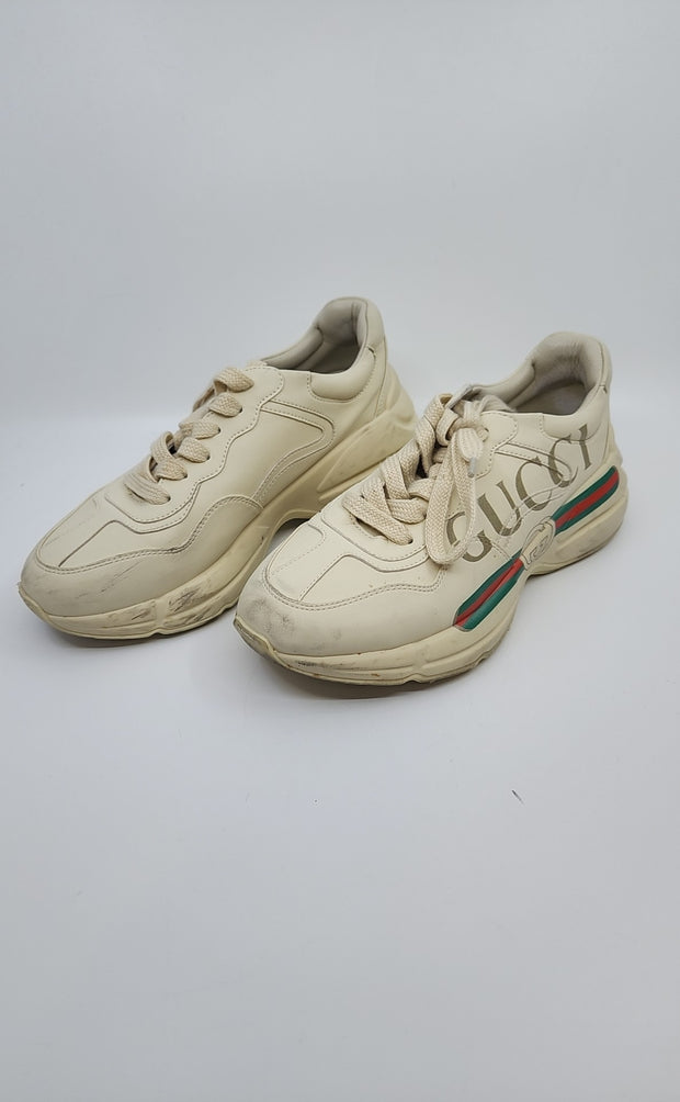 Gucci Size 39 Sneakers (Pre-owned)