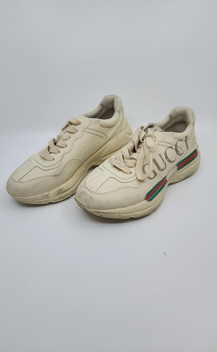 Gucci Size 39 Sneakers (Pre-owned)
