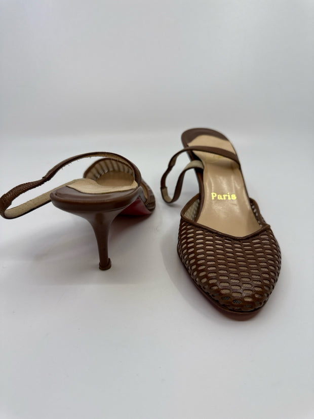 Christian Louboutin Size 38.5 Shoes (Pre-owned)