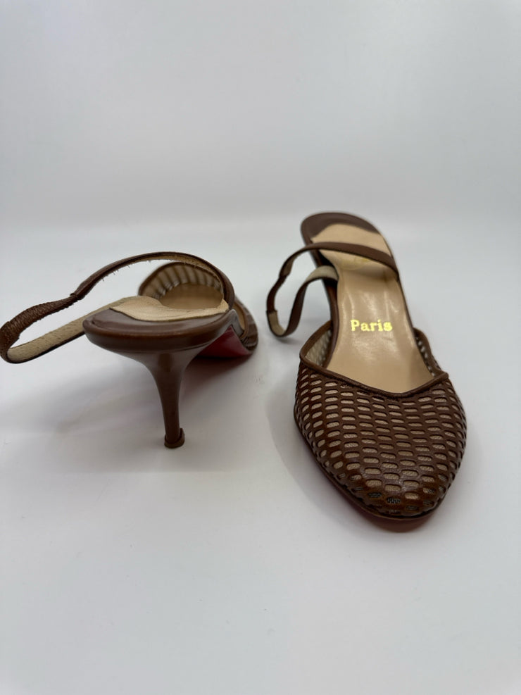 Christian Louboutin Size 38.5 Shoes (Pre-owned)