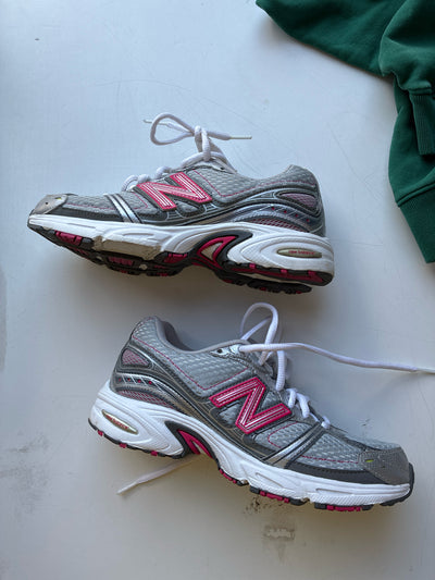New Balance Size 6 Sneakers (Pre-owned)