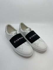 Givenchy Size 40 Sneakers (Pre-owned)