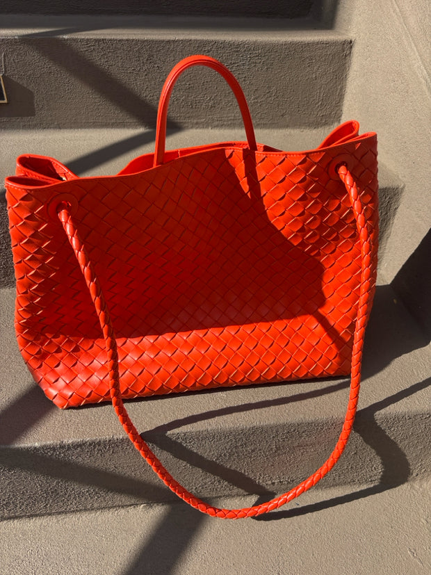 Bottega Veneta Handbags (Pre-owned)