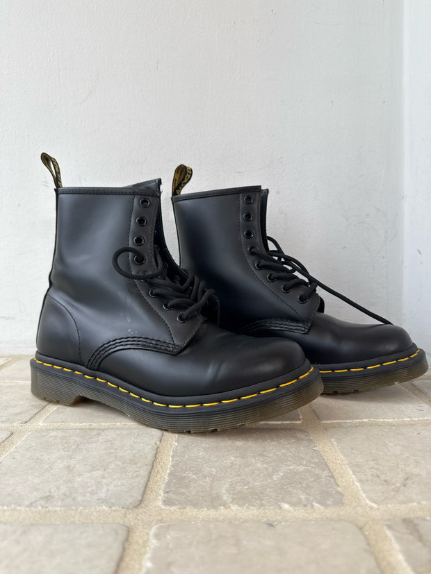 Dr Martens Size 7 Shoes (Pre-owned)