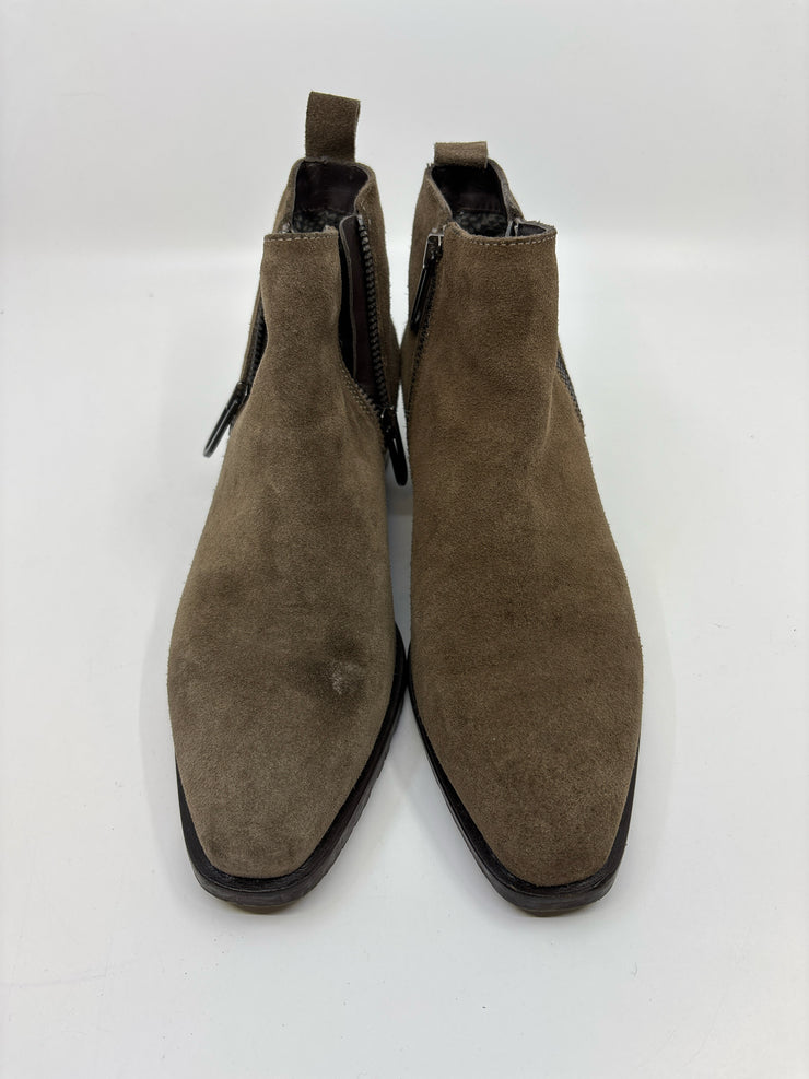 Aquatalia Size 6 Boots (Pre-owned)