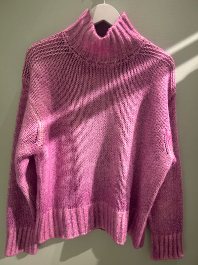 Avant Toi Sweaters (Pre-owned)