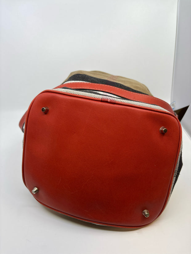 Burberry Handbags (Pre-owned)