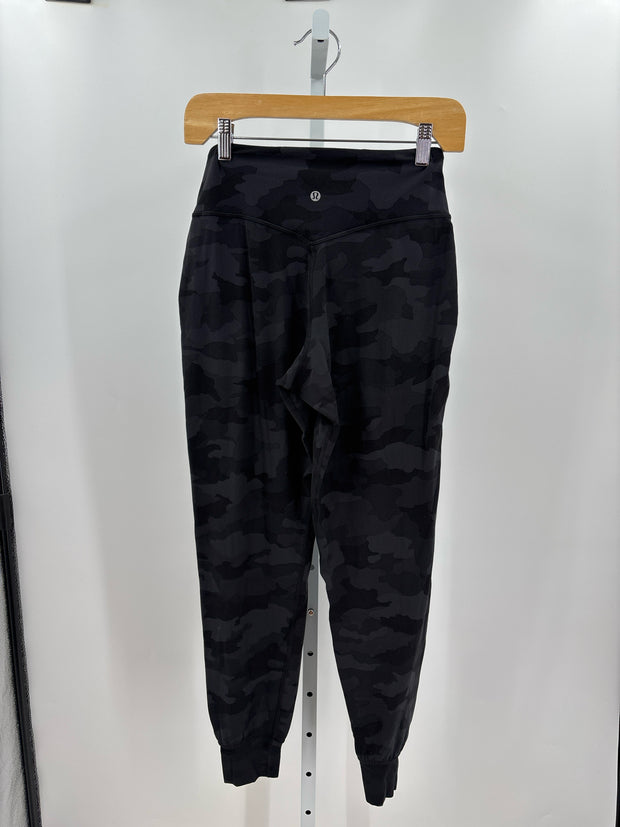 Lululemon 6 Activewear (Pre-owned)