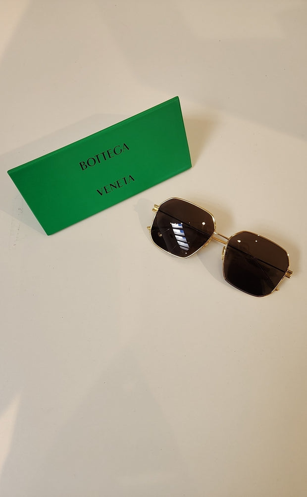 Bottega Veneta Sunglasses (Pre-owned)
