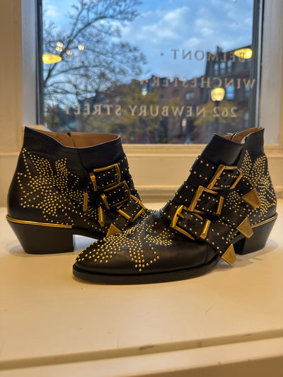 Chloe Size 36 Boots (Pre-owned)