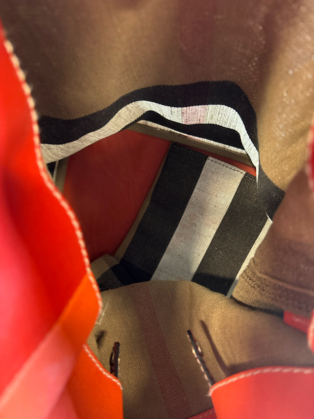 Burberry Handbags (Pre-owned)