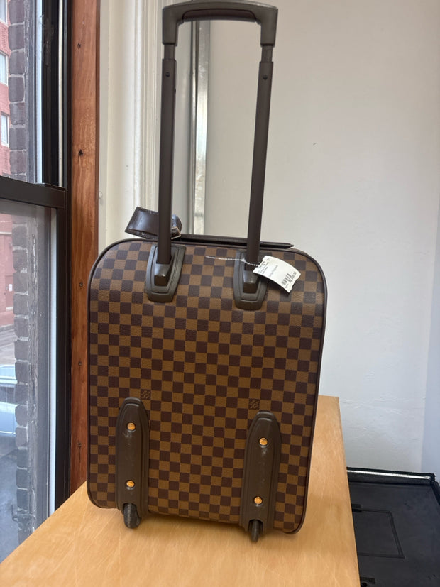 Louis Vuitton Handbags (Pre-owned)