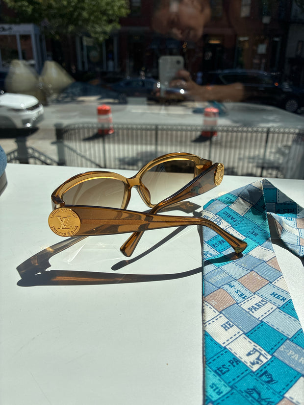 Louis Vuitton Sunglasses (Pre-owned)