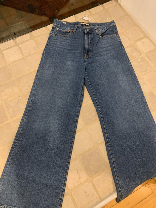 Levi's Jeans (Pre-owned)