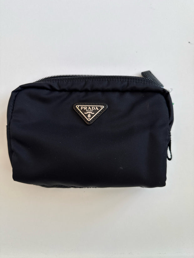 Prada Handbags (Pre-owned)
