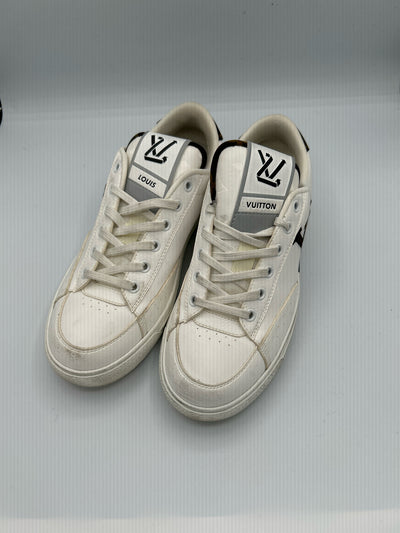 Louis Vuitton Size 38 Sneakers (Pre-owned)