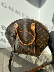 Louis Vuitton Handbags (Pre-owned)