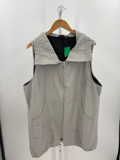 Liv Size XL Shirts (Pre-owned)