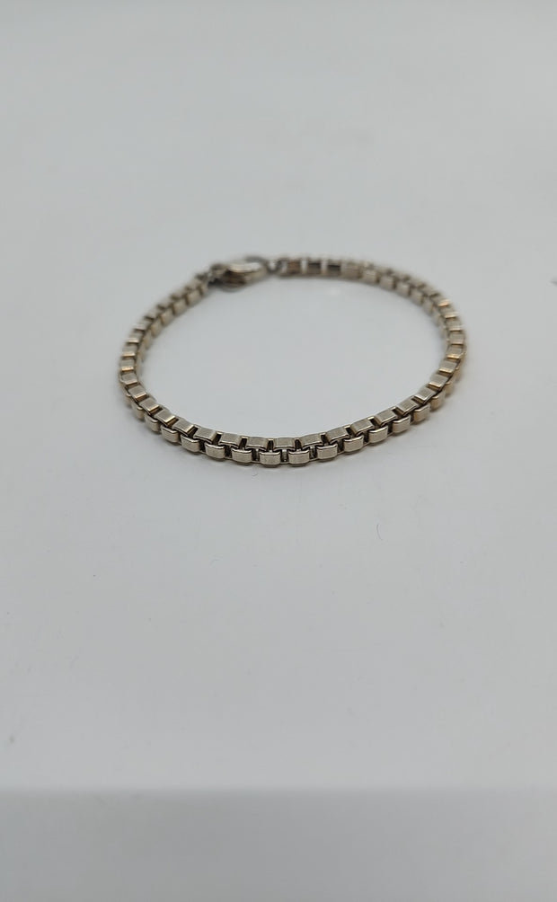 Tiffany & Co Bracelets (Pre-owned)