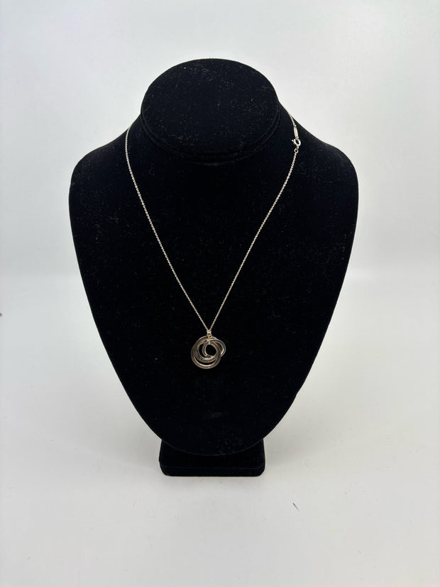 Tiffany & Co Necklaces (Pre-owned)
