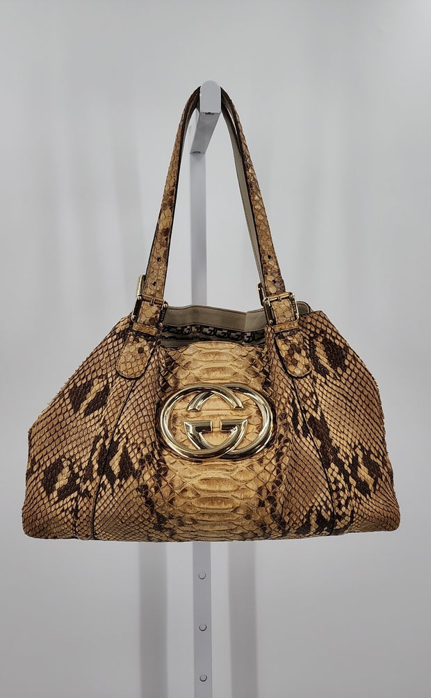 Gucci Handbags (Pre-owned)