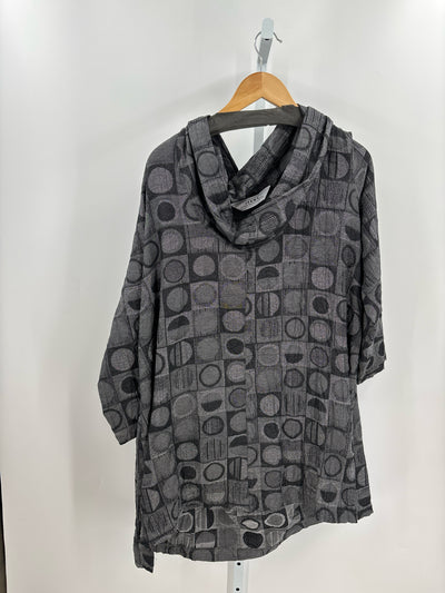 Itemz Size One Size Shirts (Pre-owned)