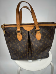 Louis Vuitton Handbags (Pre-owned)