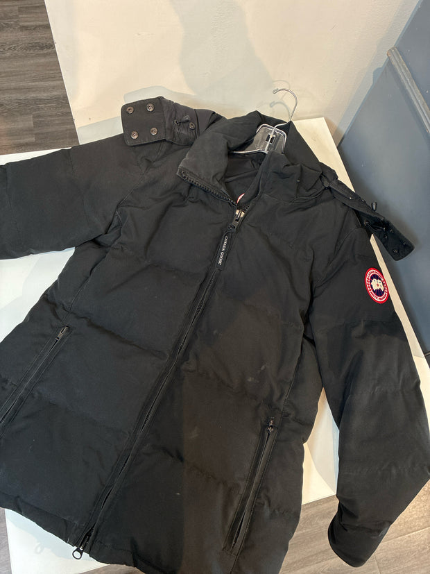 Canada Goose Coats (Pre-owned)