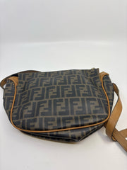 Fendi Handbags (Pre-owned)
