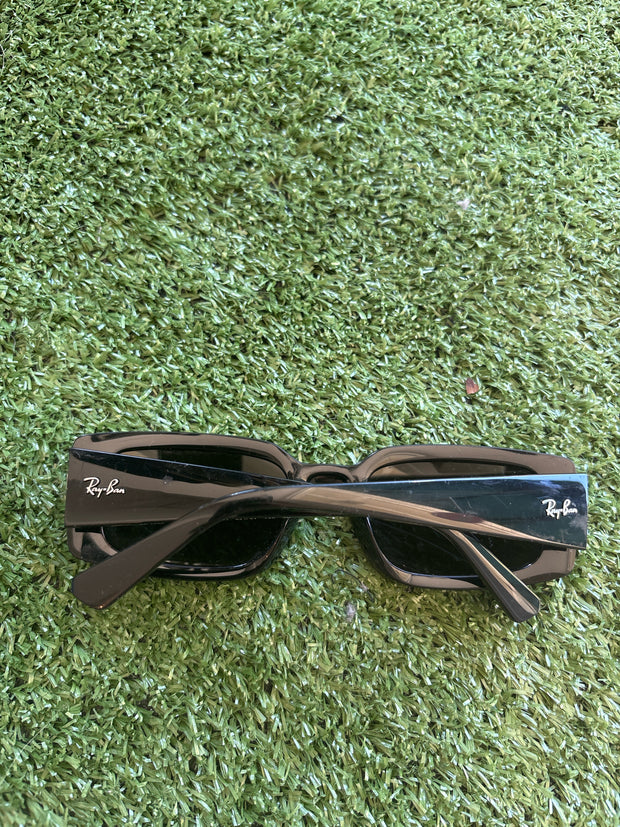 Ray Ban Sunglasses (Pre-owned)