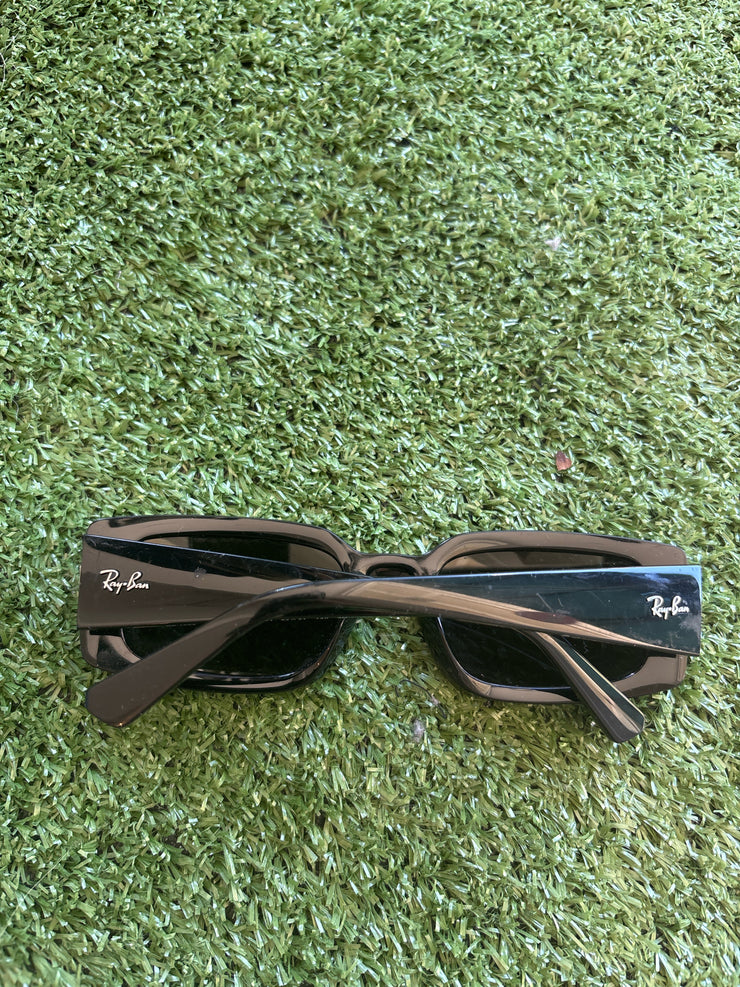 Ray Ban Sunglasses (Pre-owned)