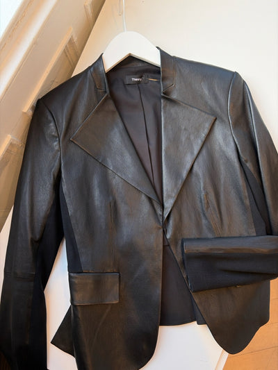 Theory Jackets INDOOR (Pre-owned)