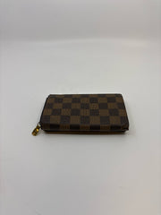 Louis Vuitton Wallets (Pre-owned)