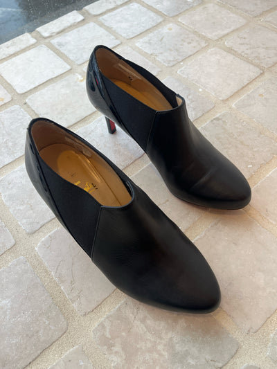 Christian Louboutin Size 36.5 Shoes (Pre-owned)