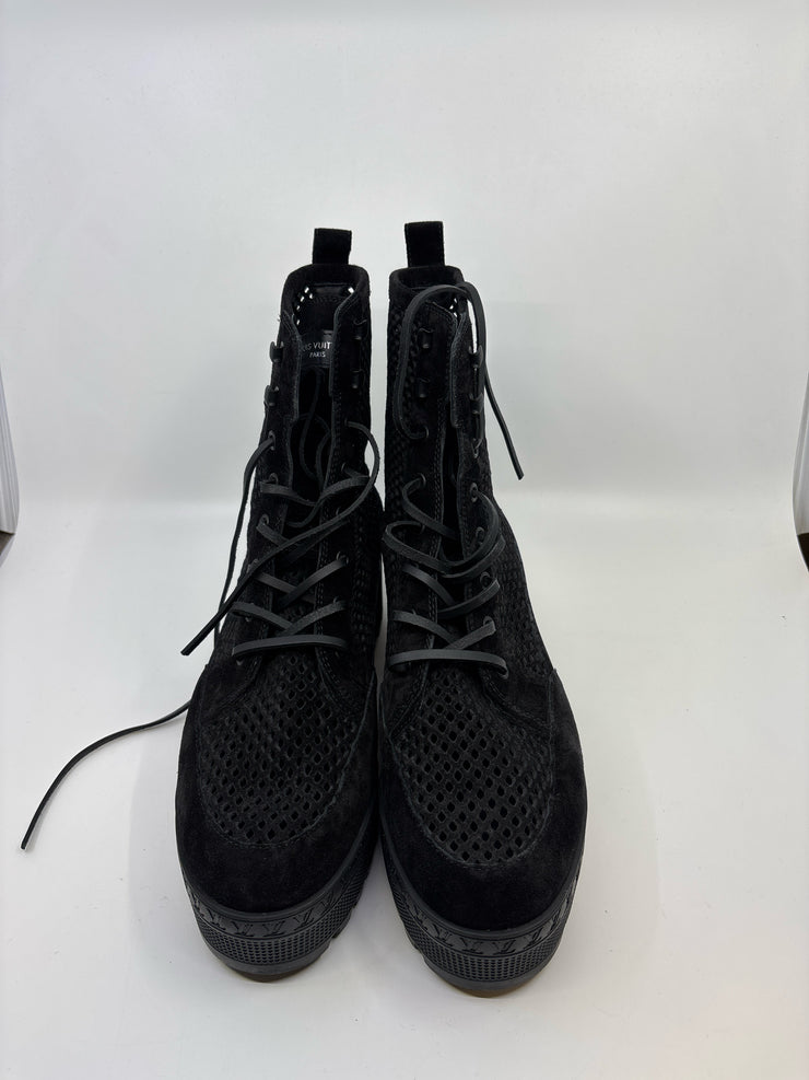 Louis Vuitton Size 42 Boots (Pre-owned)